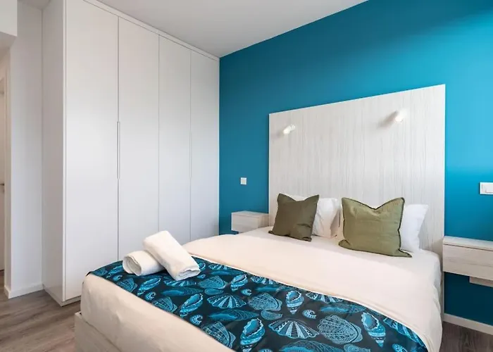 Beachcomber 2-bedroom In Apartamento